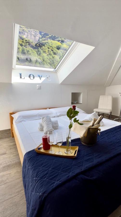 Hotel Della Posta Biasca Εξωτερικό φωτογραφία